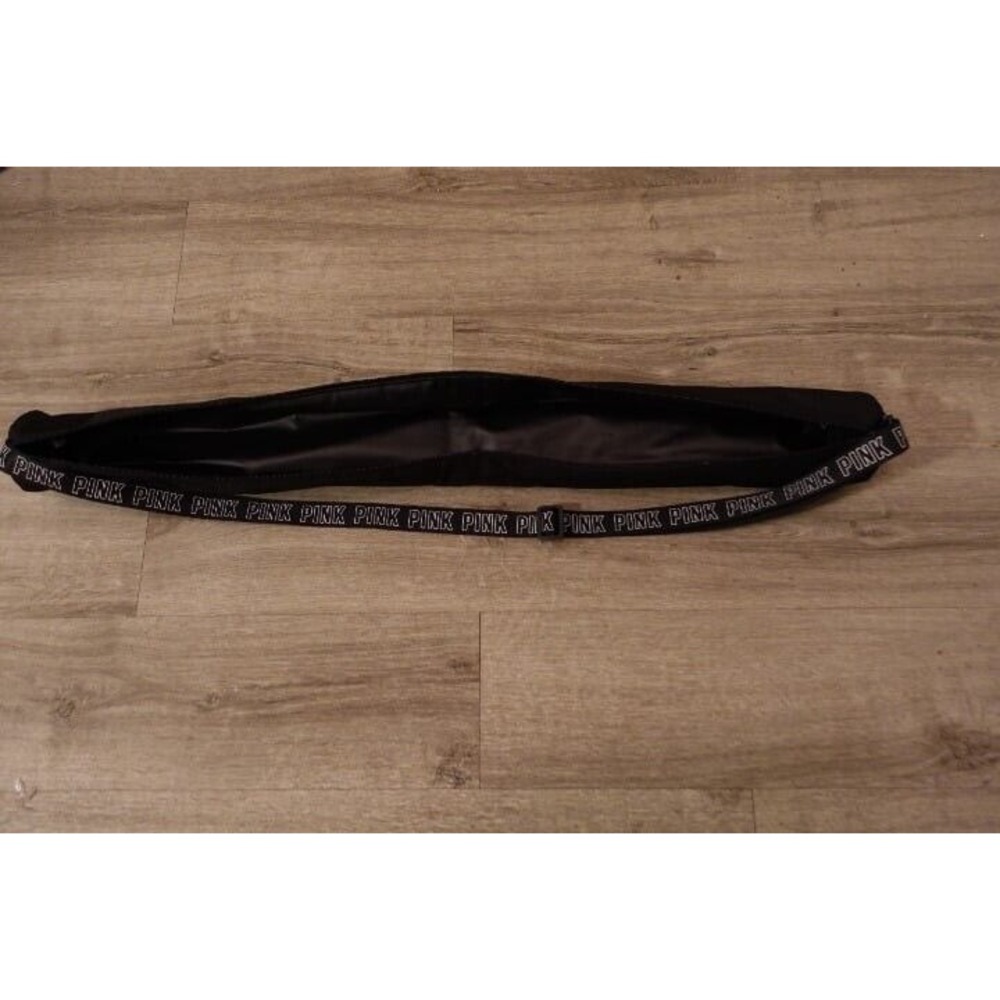 PINK sling insulated cooler bag can carrier Black Victoria's Secret VS Crossbody